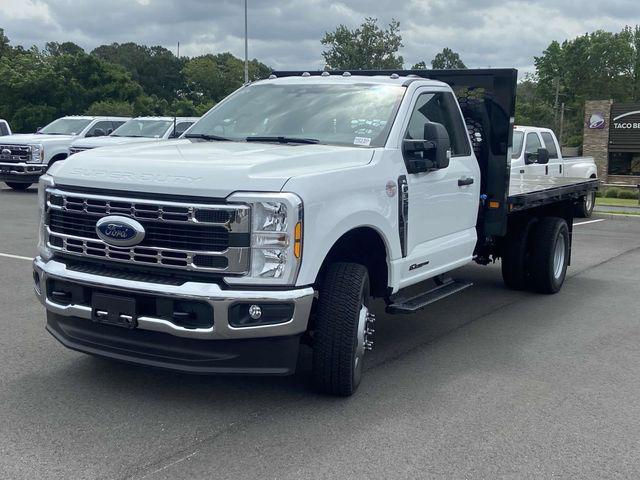 new 2025 Ford F-350 car, priced at $66,685