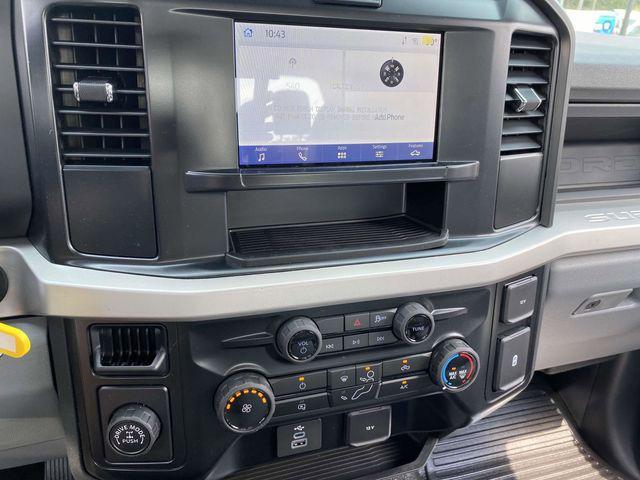 new 2025 Ford F-250 car, priced at $51,235