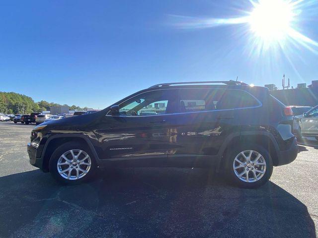 used 2018 Jeep Cherokee car, priced at $13,777