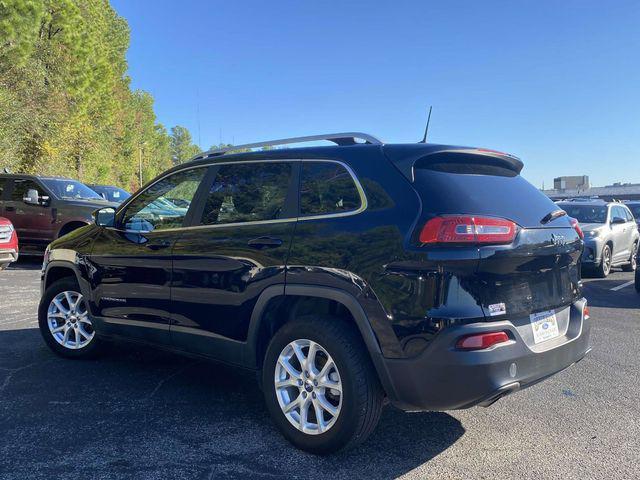used 2018 Jeep Cherokee car, priced at $13,777
