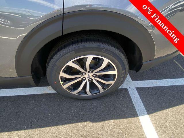 new 2025 Ford Explorer car, priced at $41,013