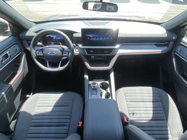 new 2025 Ford Explorer car, priced at $45,213