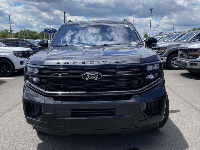 new 2025 Ford Expedition car, priced at $80,490