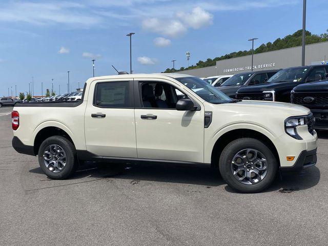 new 2025 Ford Maverick car, priced at $29,979