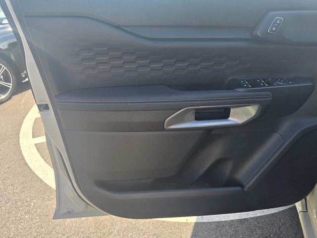 new 2025 Ford Ranger car, priced at $37,668