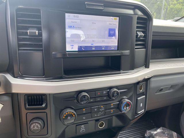new 2025 Ford F-250 car, priced at $48,340