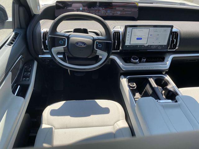 new 2025 Ford Expedition Max car, priced at $80,010
