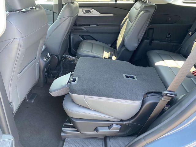 new 2025 Ford Explorer car, priced at $36,988