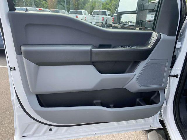 new 2024 Ford F-450 car, priced at $66,924