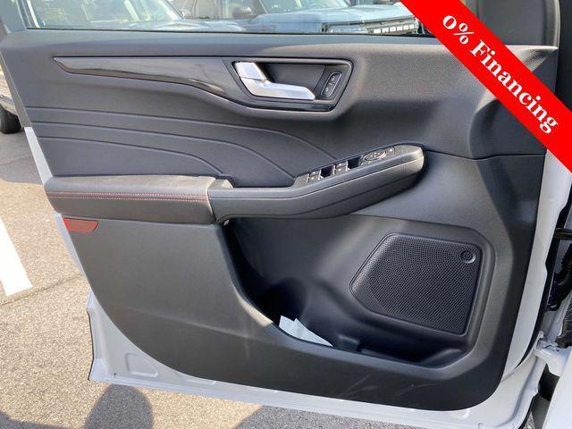 new 2025 Ford Escape car, priced at $29,360