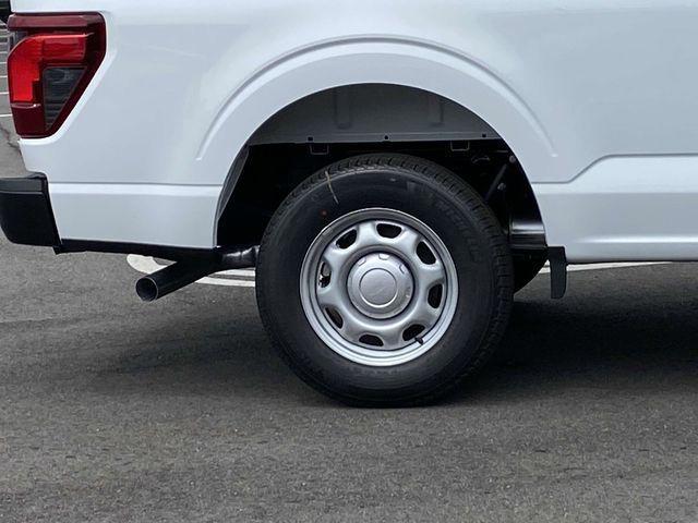 new 2025 Ford F-150 car, priced at $42,975