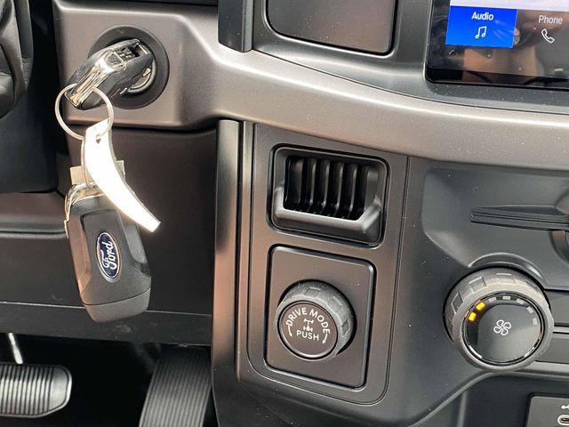 new 2025 Ford F-150 car, priced at $42,975