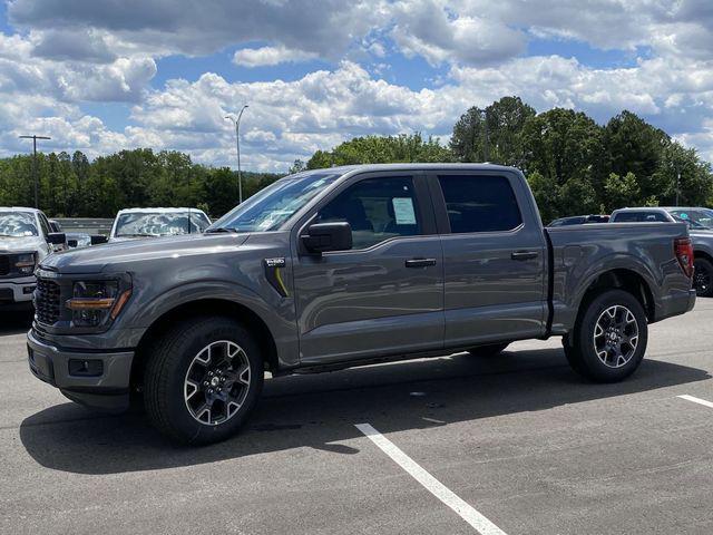 new 2025 Ford F-150 car, priced at $42,576