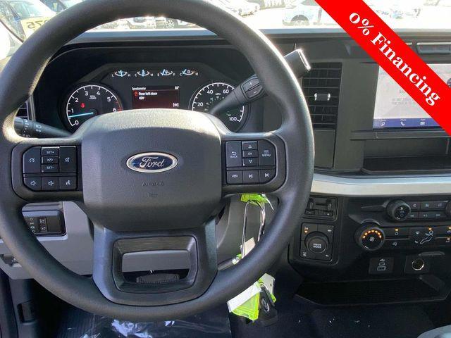 new 2024 Ford F-250 car, priced at $45,375