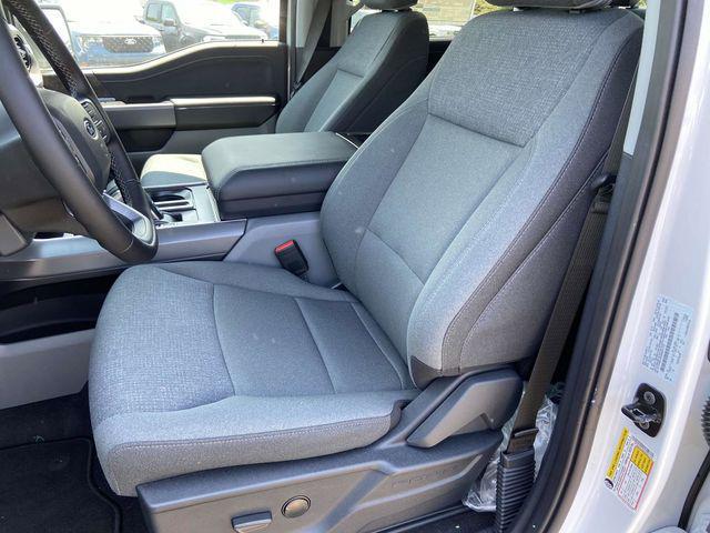 new 2025 Ford F-150 Lightning car, priced at $51,678