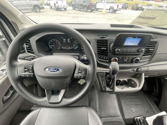 new 2025 Ford Transit-250 car