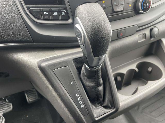 new 2025 Ford Transit-250 car