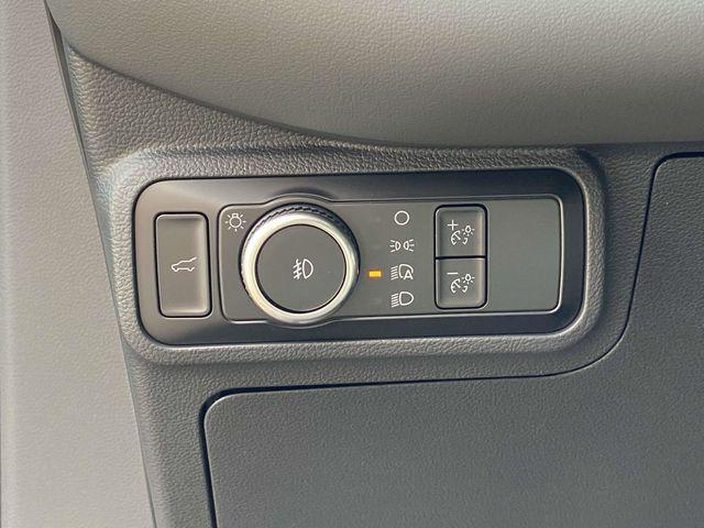 new 2025 Ford Explorer car, priced at $35,023