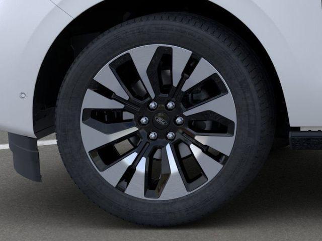 new 2025 Ford Expedition car