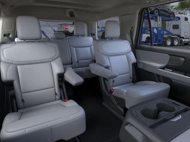 new 2025 Ford Expedition car