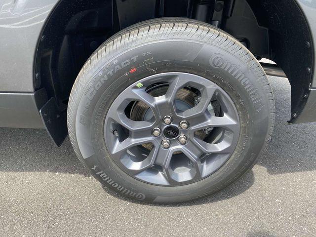 new 2025 Ford Maverick car, priced at $29,679