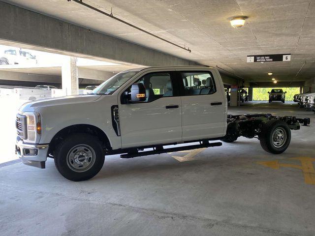 new 2025 Ford F-250 car, priced at $51,965