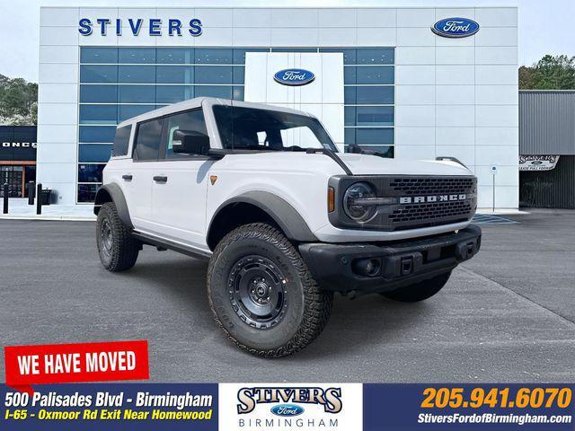 new 2025 Ford Bronco car, priced at $60,916