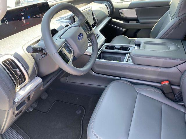 new 2025 Ford Expedition car, priced at $69,205