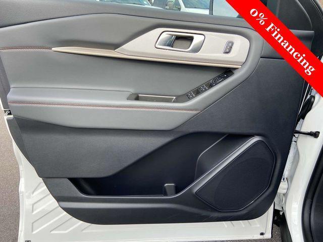 new 2025 Ford Explorer car, priced at $37,497