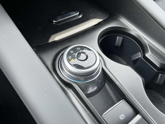 new 2025 Ford Explorer car, priced at $38,604