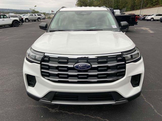 new 2025 Ford Explorer car, priced at $39,912