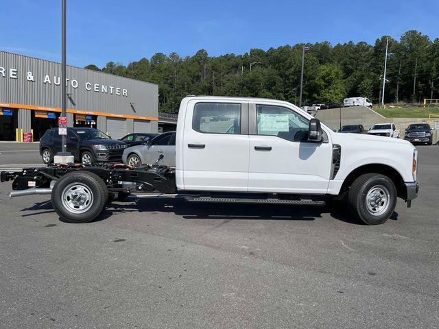 new 2025 Ford F-250 car, priced at $51,235
