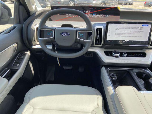 new 2025 Ford Expedition Max car, priced at $71,705