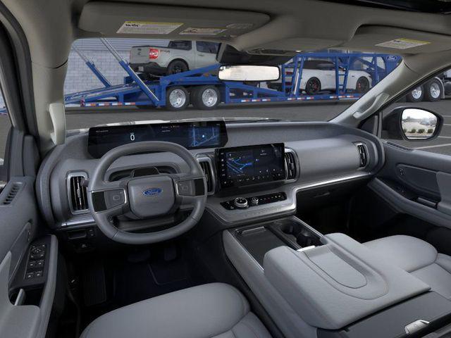 new 2025 Ford Expedition Max car, priced at $71,705
