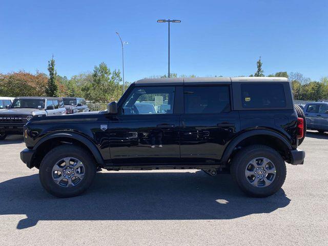 new 2025 Ford Bronco car, priced at $40,774