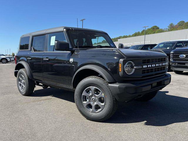 new 2025 Ford Bronco car, priced at $40,274