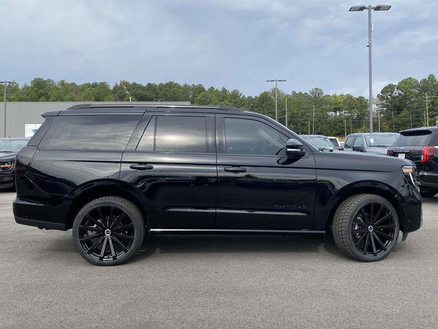 new 2025 Ford Expedition car, priced at $84,116