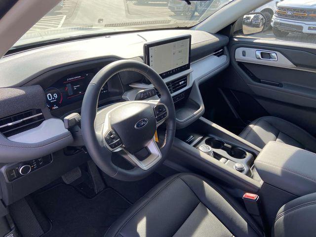 new 2025 Ford Explorer car, priced at $36,946