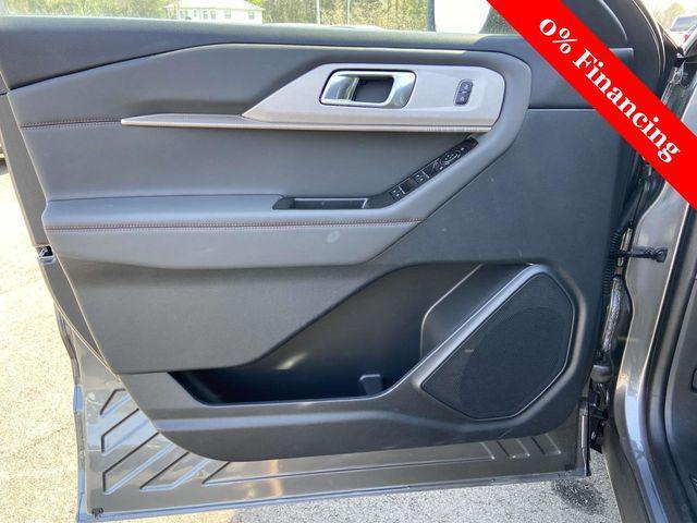 new 2025 Ford Explorer car, priced at $34,294