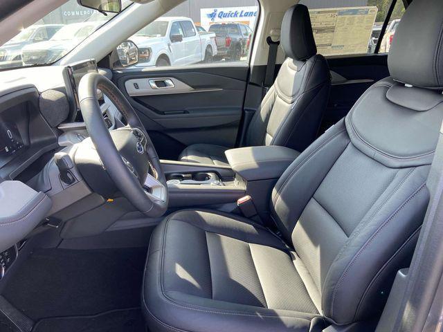 new 2025 Ford Explorer car, priced at $36,946