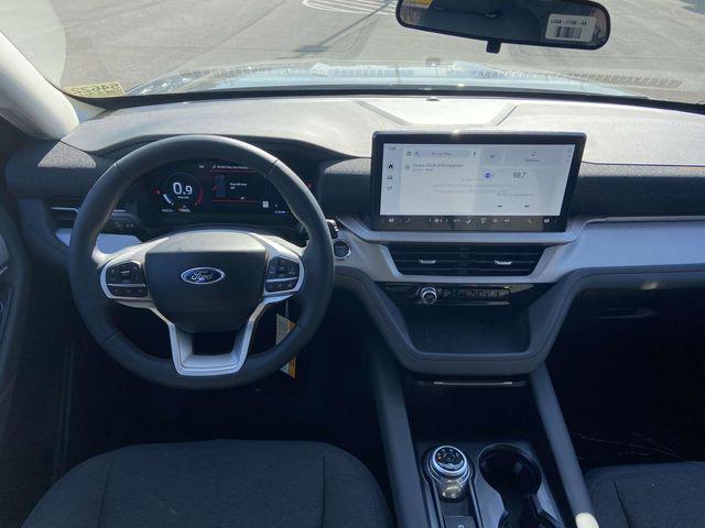 new 2025 Ford Explorer car, priced at $36,801