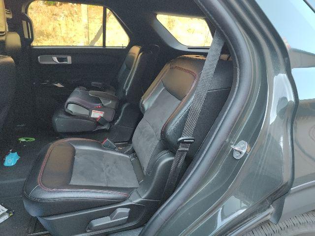 used 2022 Ford Explorer car, priced at $30,999