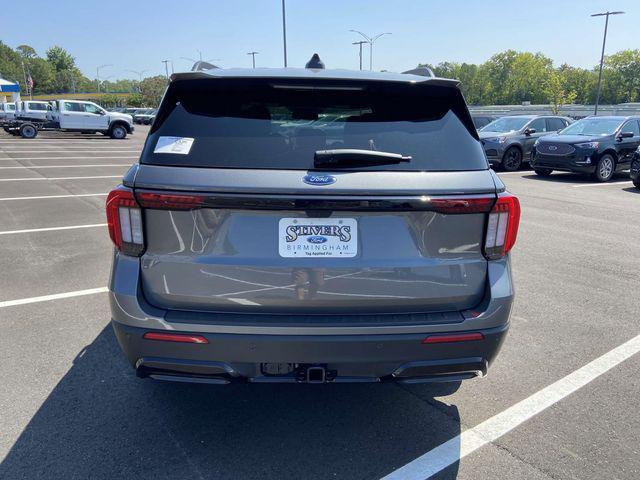 new 2025 Ford Explorer car, priced at $43,712