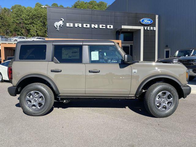 new 2025 Ford Bronco car, priced at $43,810