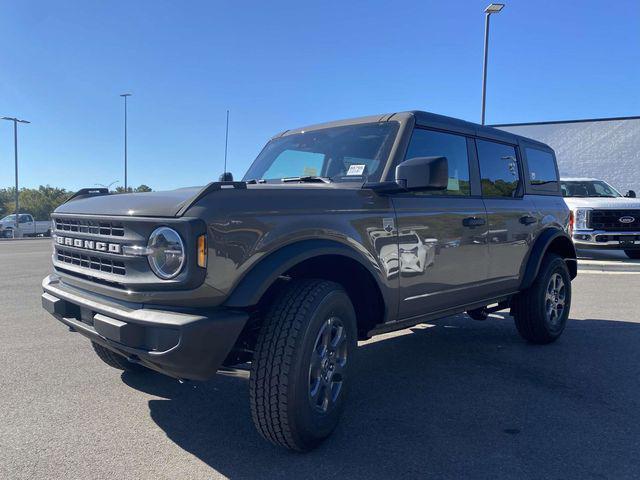 new 2025 Ford Bronco car, priced at $43,810