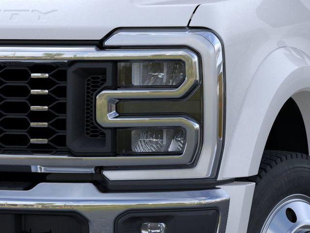 new 2025 Ford F-450 car, priced at $104,280