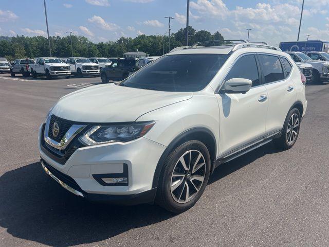 used 2019 Nissan Rogue car, priced at $17,999