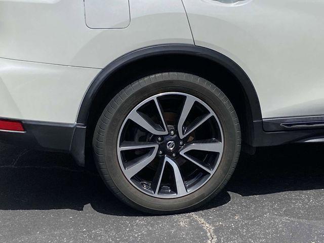 used 2019 Nissan Rogue car, priced at $17,489