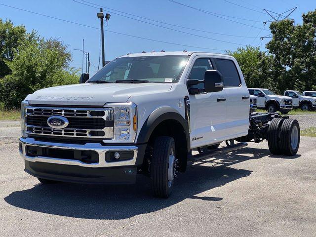 new 2024 Ford F-450 car, priced at $70,535