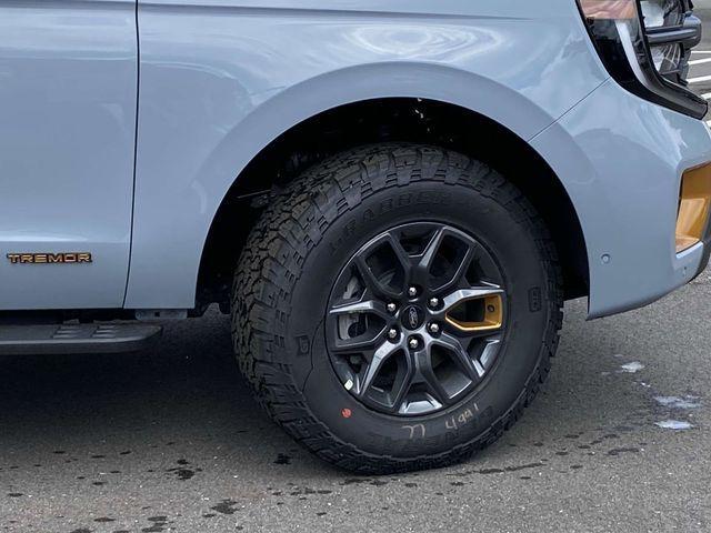 new 2025 Ford Expedition car, priced at $84,020